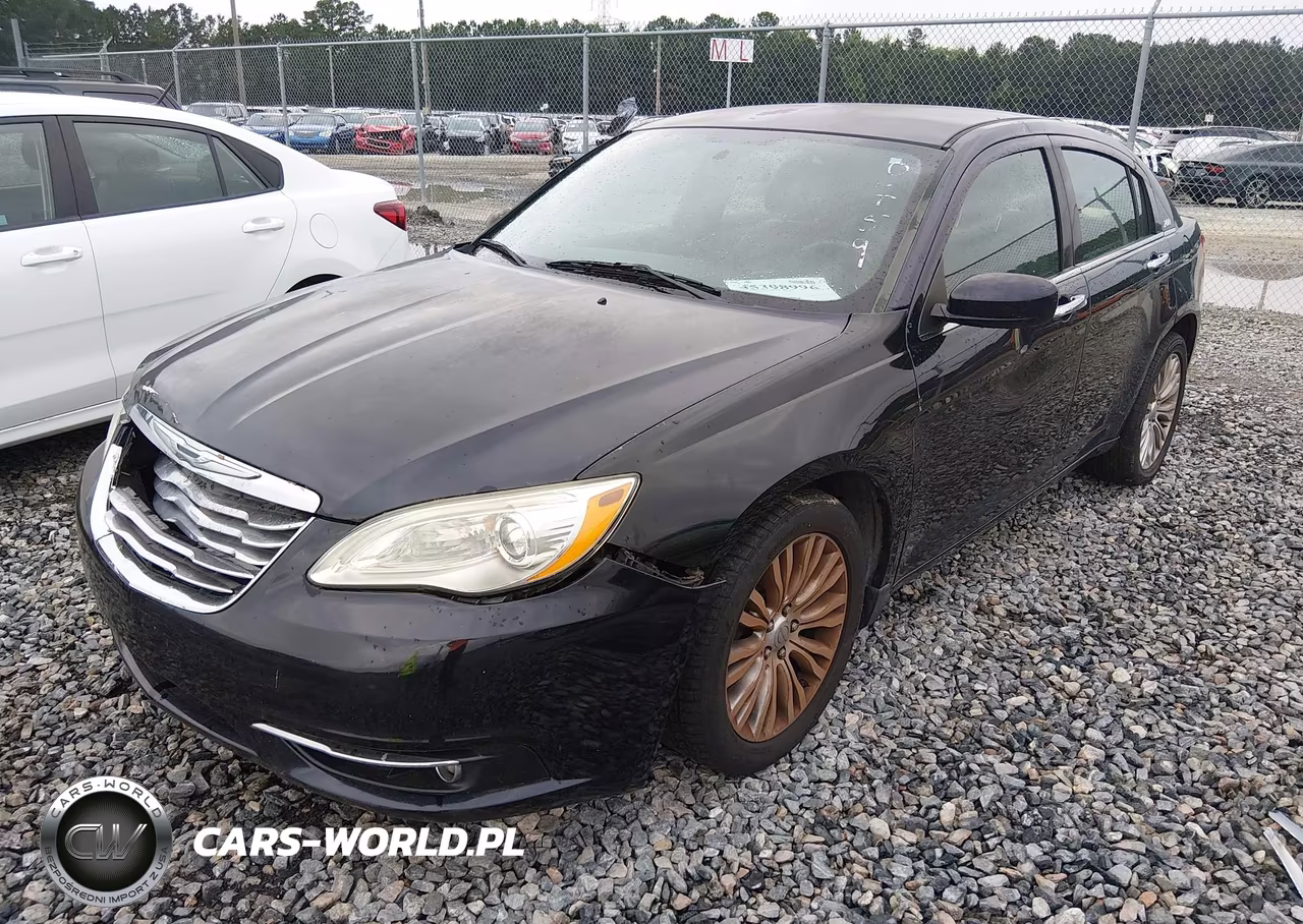 CHRYSLER 200 VIN:1C3CCBCB3CN307591 - 2