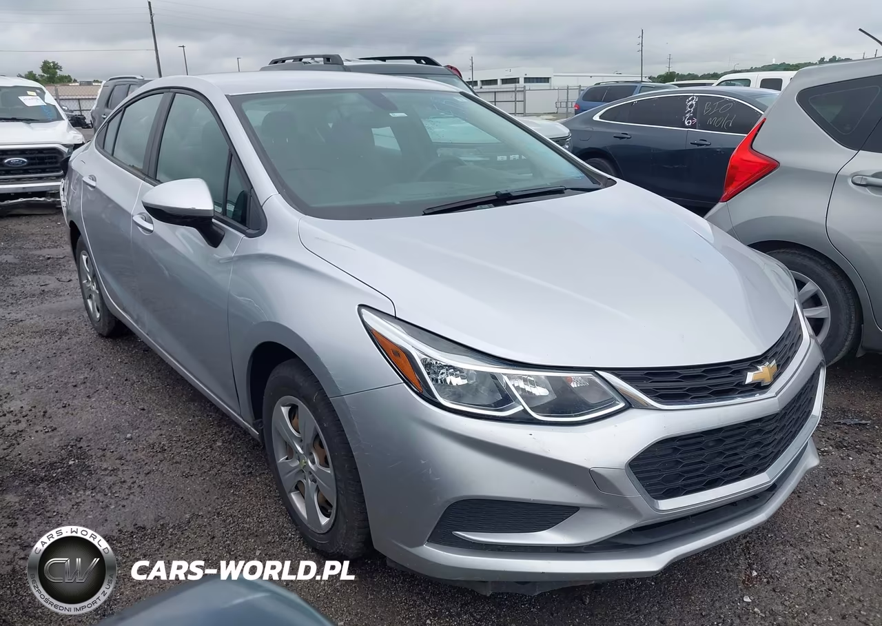 2018 Chevrolet Cruze Ls Auto – zdjęcie 1 z 16