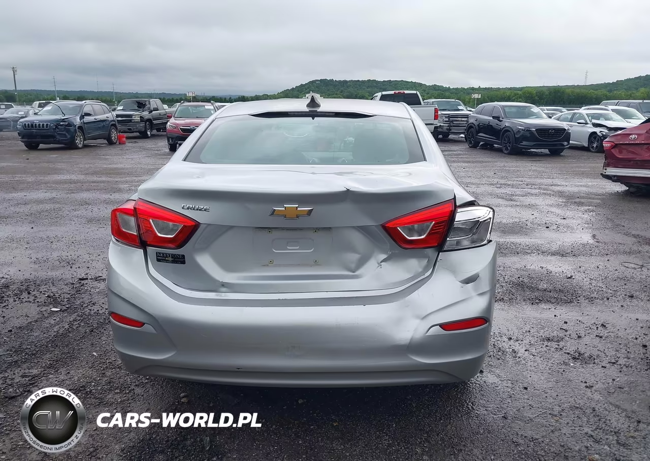 2018 Chevrolet Cruze Ls Auto VIN:1G1BC5SM8J7199863 - 16