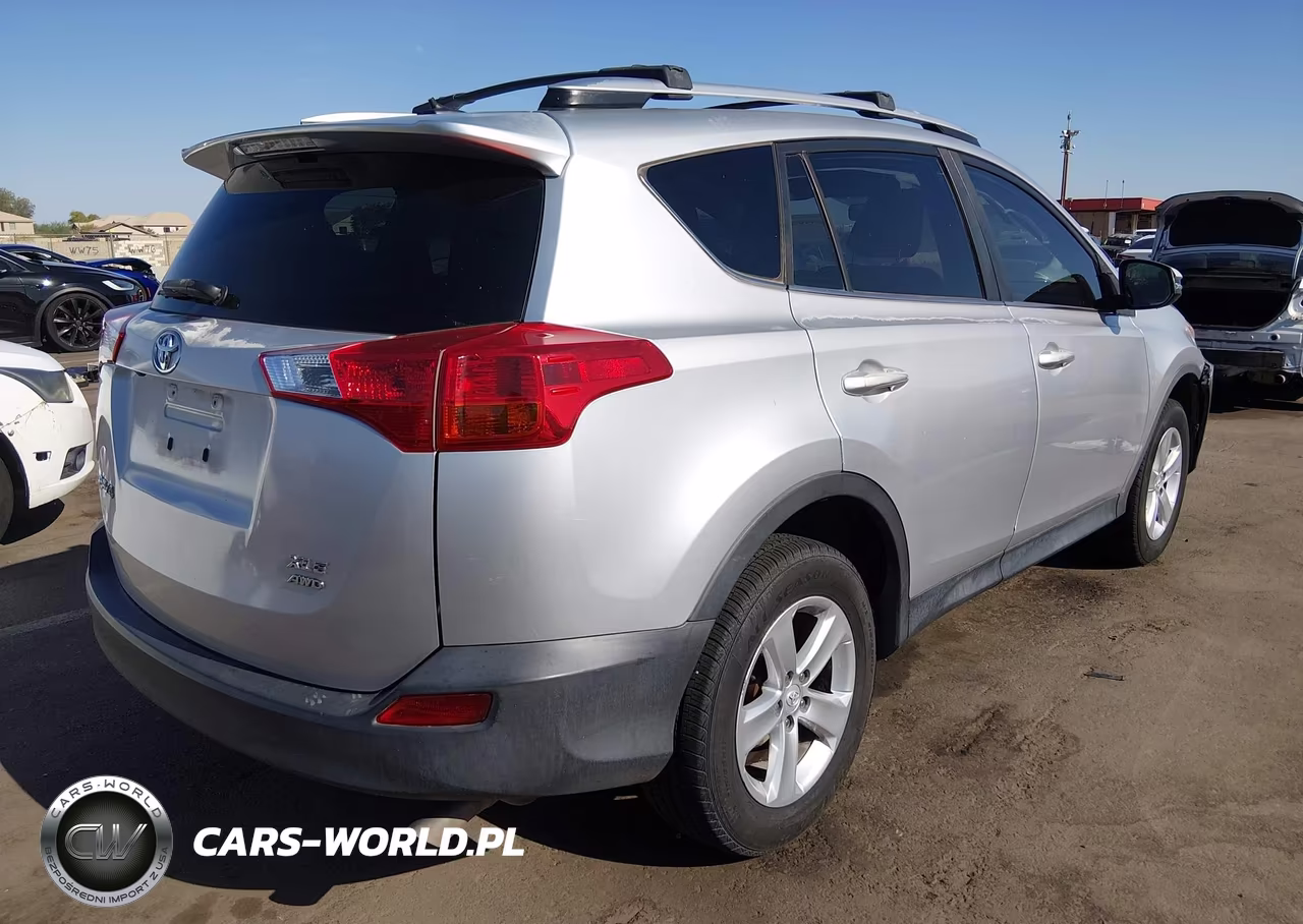 2014 Toyota Rav4 Xle VIN:JTMRFREVXED062973 - 4