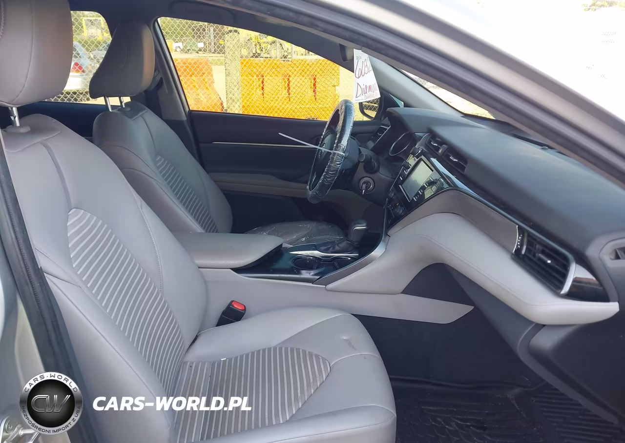 2019 Toyota Camry Se VIN:4T1B11HK4KU730941 - 5