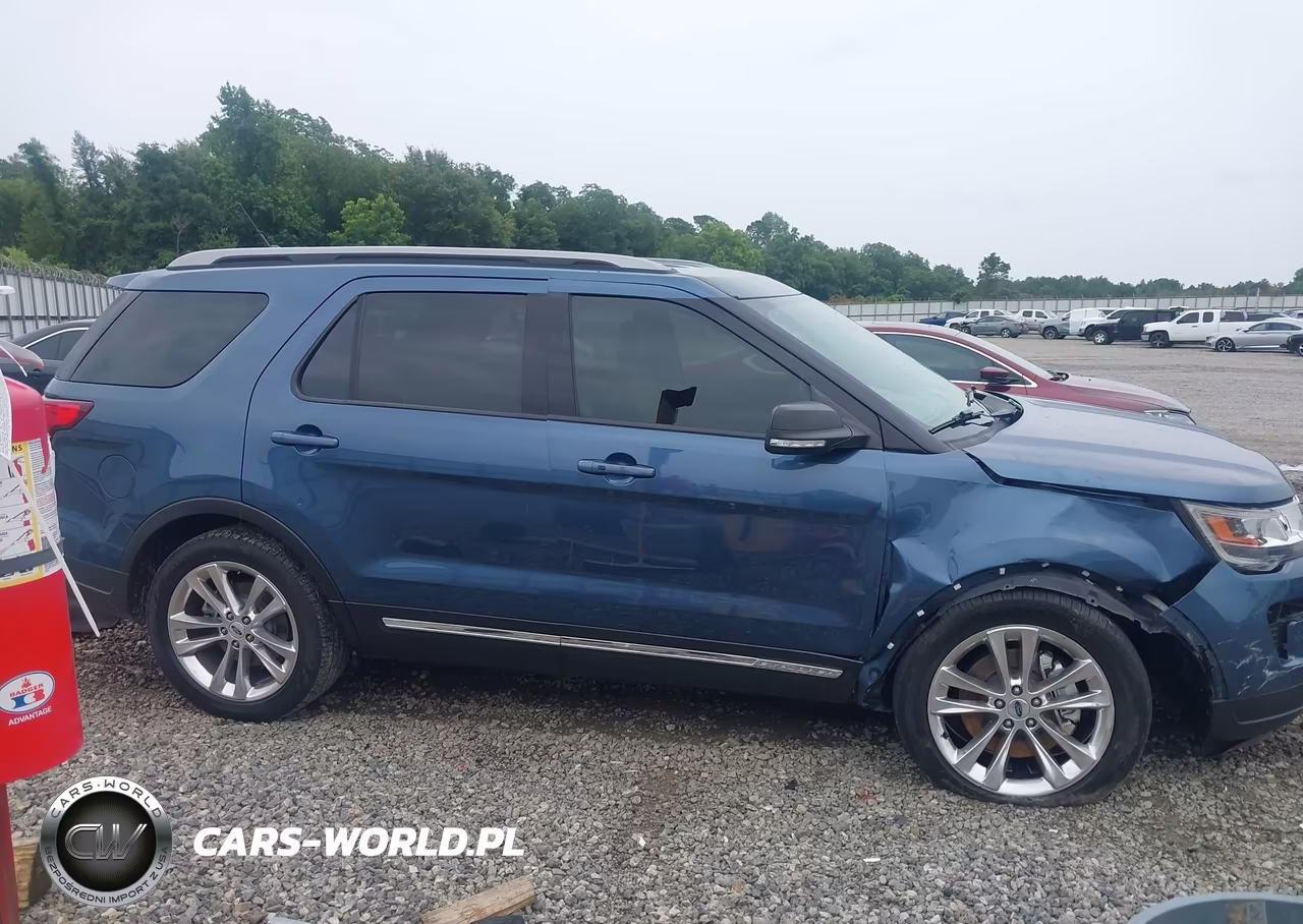 2019 Ford Explorer Xlt VIN:1FM5K7D83KGA83714 - 13