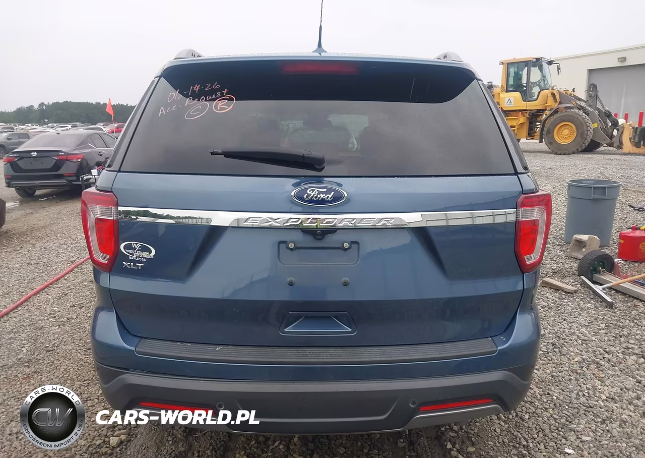 2019 Ford Explorer Xlt VIN:1FM5K7D83KGA83714 - 16