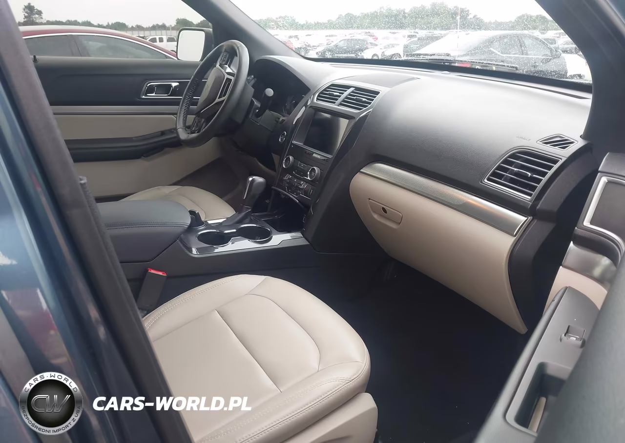 2019 Ford Explorer Xlt VIN:1FM5K7D83KGA83714 - 5