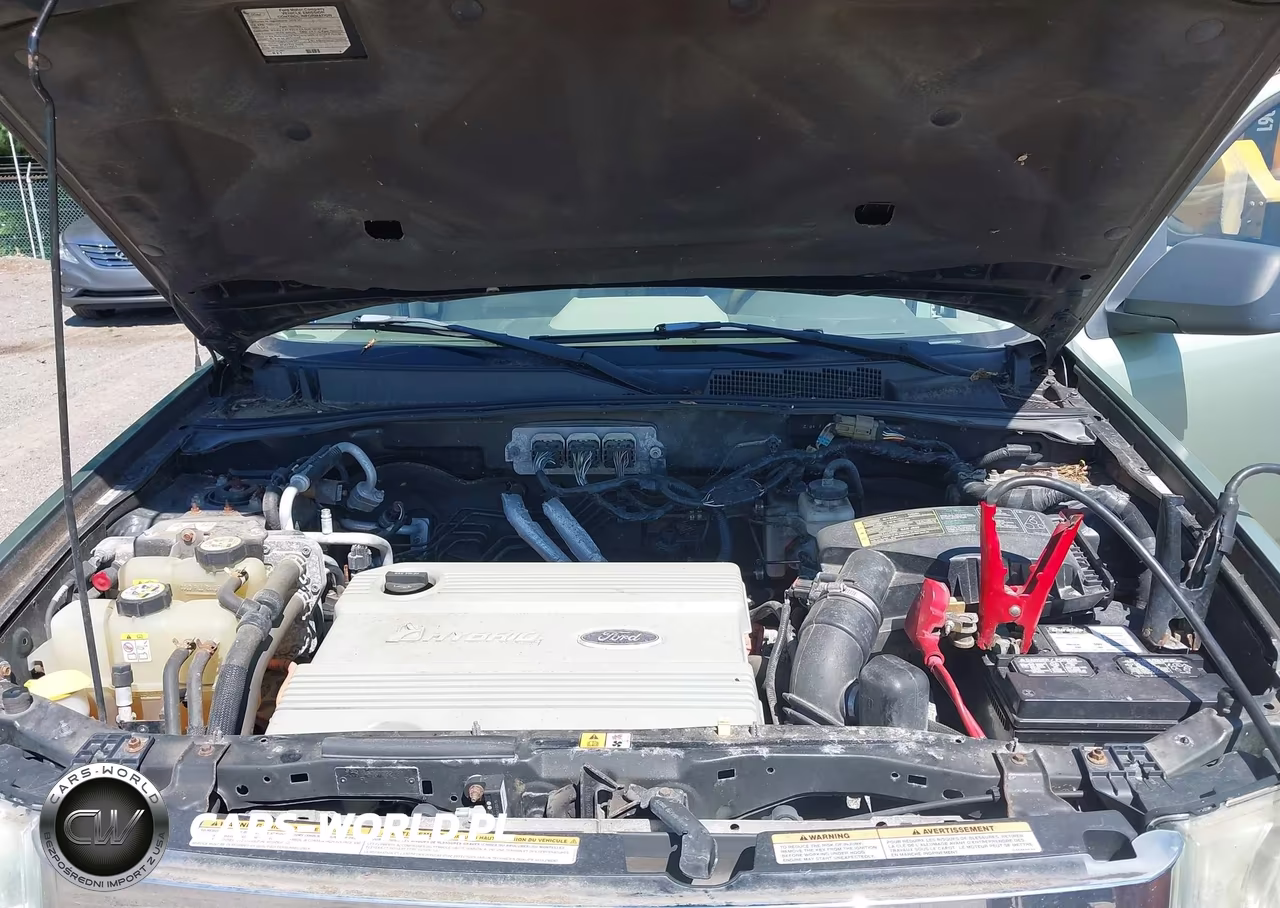 2008 Ford Escape Hybrid VIN:1FMCU49H18KC91086 - 10