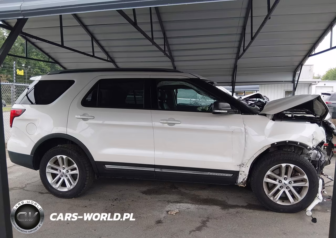 2017 Ford Explorer Xlt VIN:1FM5K8D82HGA30551 - 14