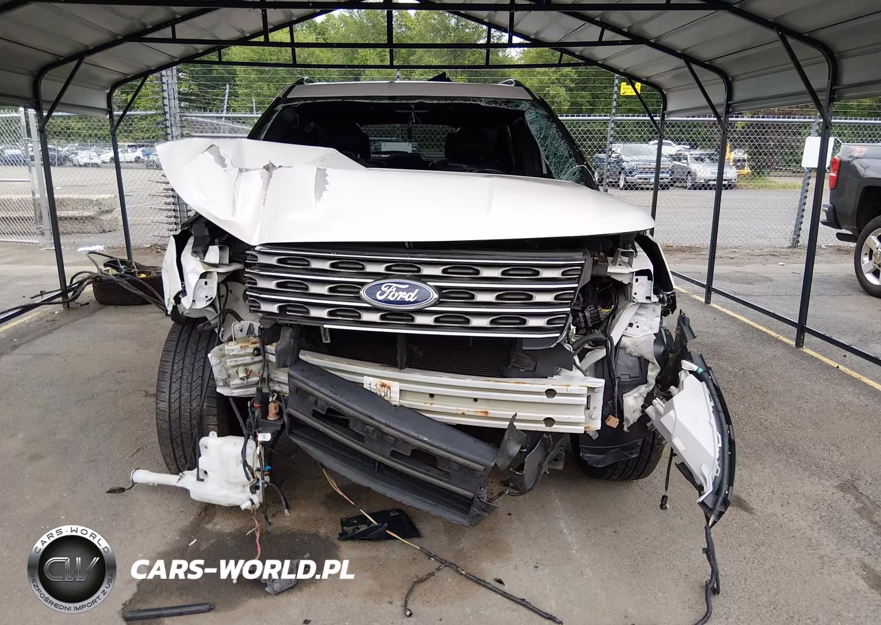 2017 Ford Explorer Xlt VIN:1FM5K8D82HGA30551 - 6