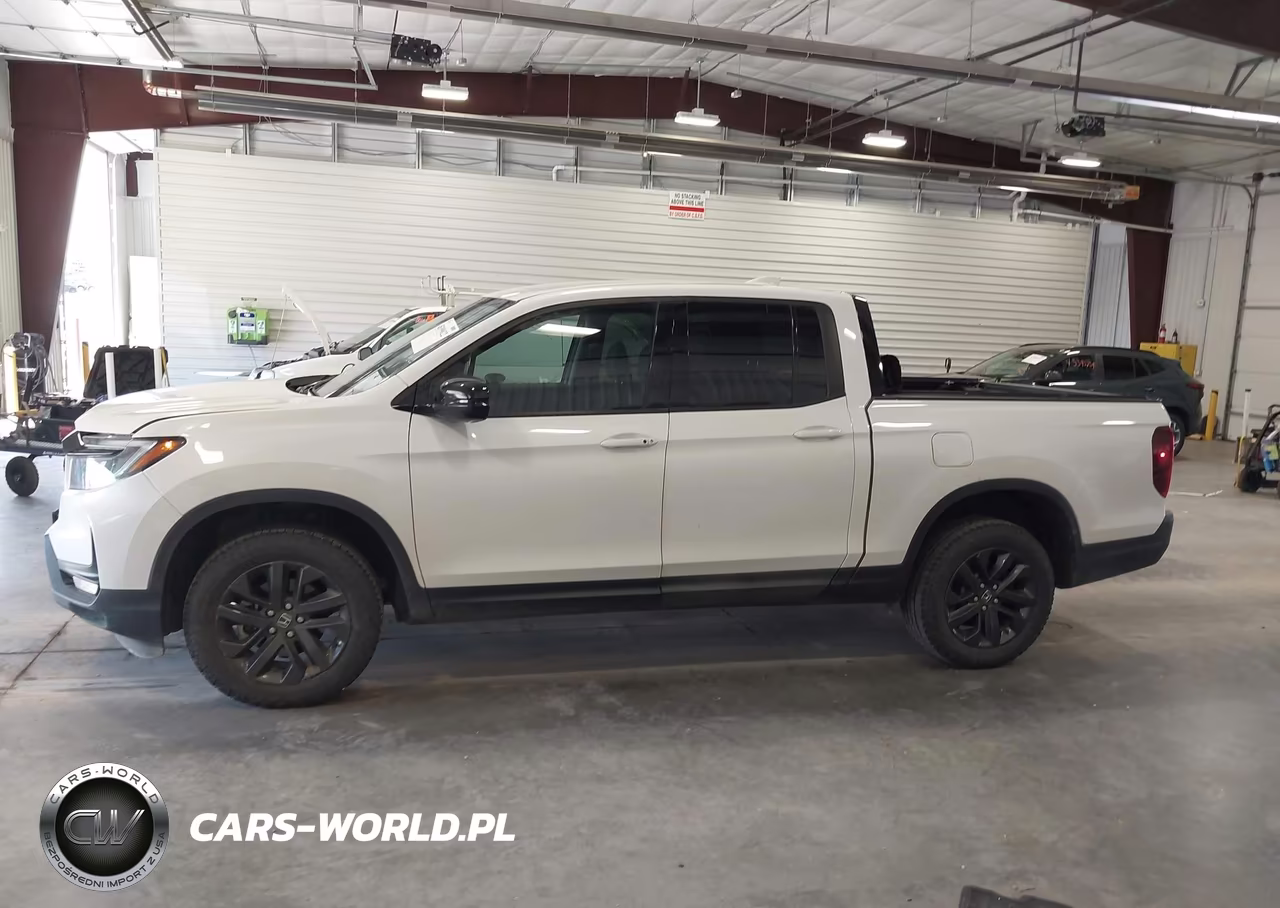 2023 Honda Ridgeline Sport VIN:5FPYK3F15PB062690 - 14