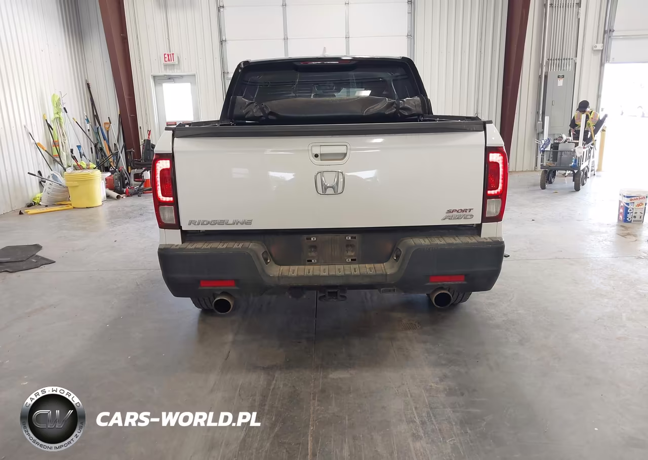 2023 Honda Ridgeline Sport VIN:5FPYK3F15PB062690 - 16
