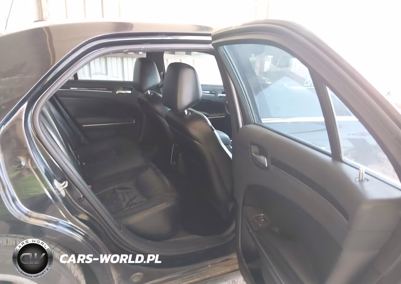 2011 Chrysler 300 Limited VIN:2C3CA5CG1BH546034 - 8
