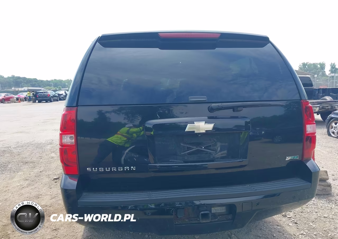 2011 Chevrolet Suburban 1500 Lt1 VIN:1GNSKJE32BR401809 - 16