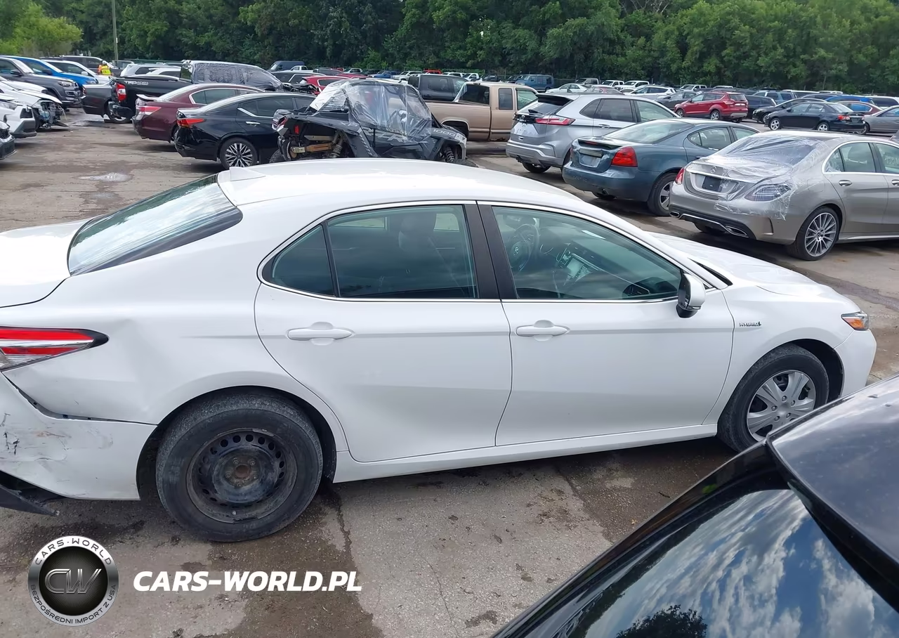 2019 Toyota Camry Hybrid Le VIN:4T1B31HK0KU510402 - 14
