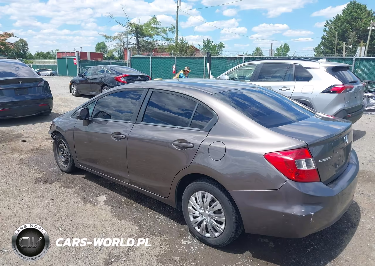 2012 Honda Civic Lx VIN:19XFB2F56CE311205 - 3