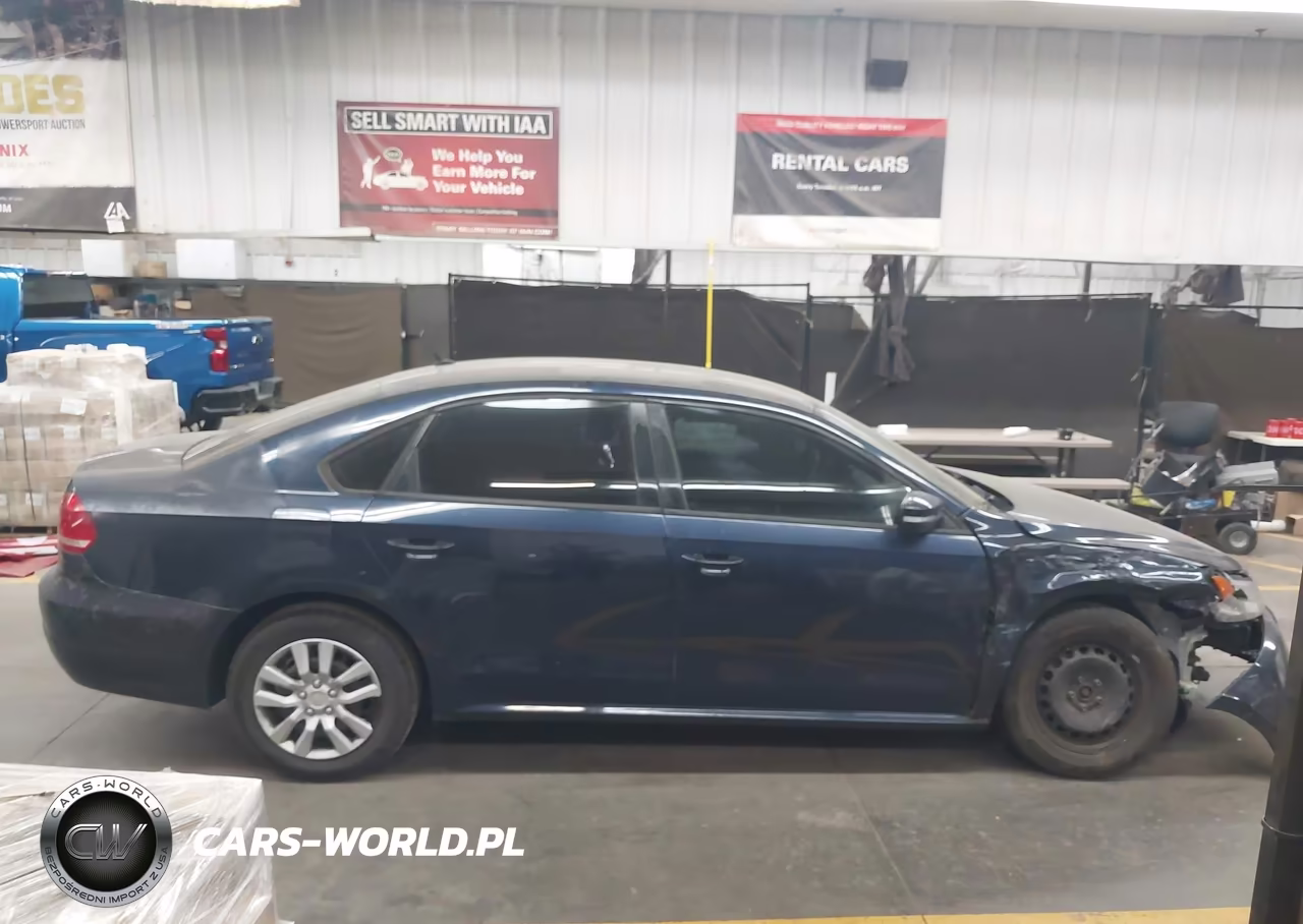 2013 Volkswagen Passat 2.5L S VIN:1VWAP7A3XDC078045 - 13