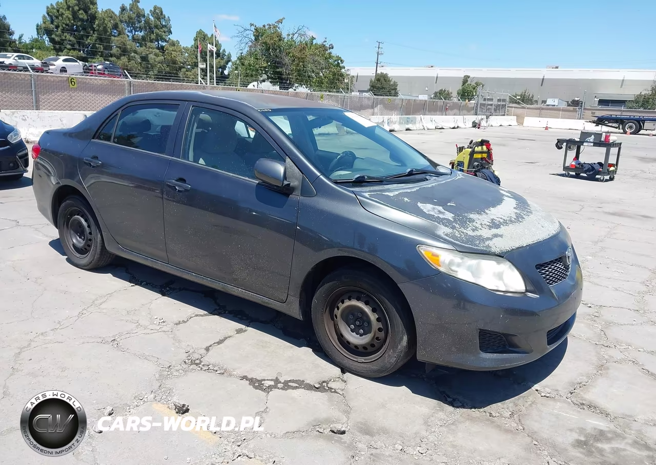 2010 Toyota Corolla Le – zdjęcie 1 z 11