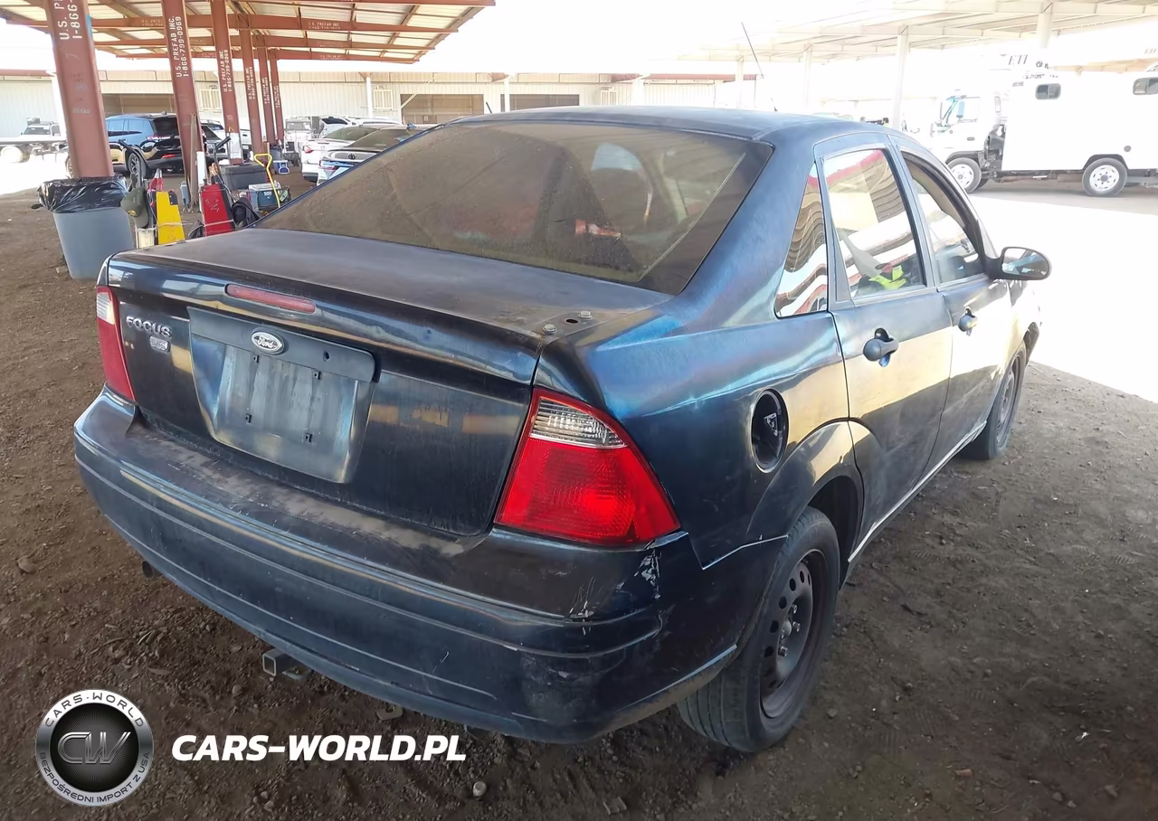 2007 Ford Focus S-Se-Ses VIN:1FAFP34N37W263836 - 4