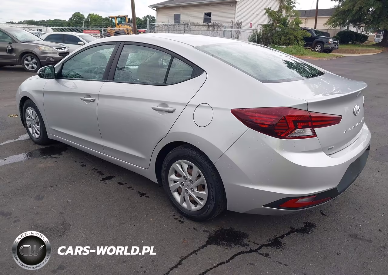 2019 Hyundai Elantra Se VIN:5NPD74LF5KH486640 - 3