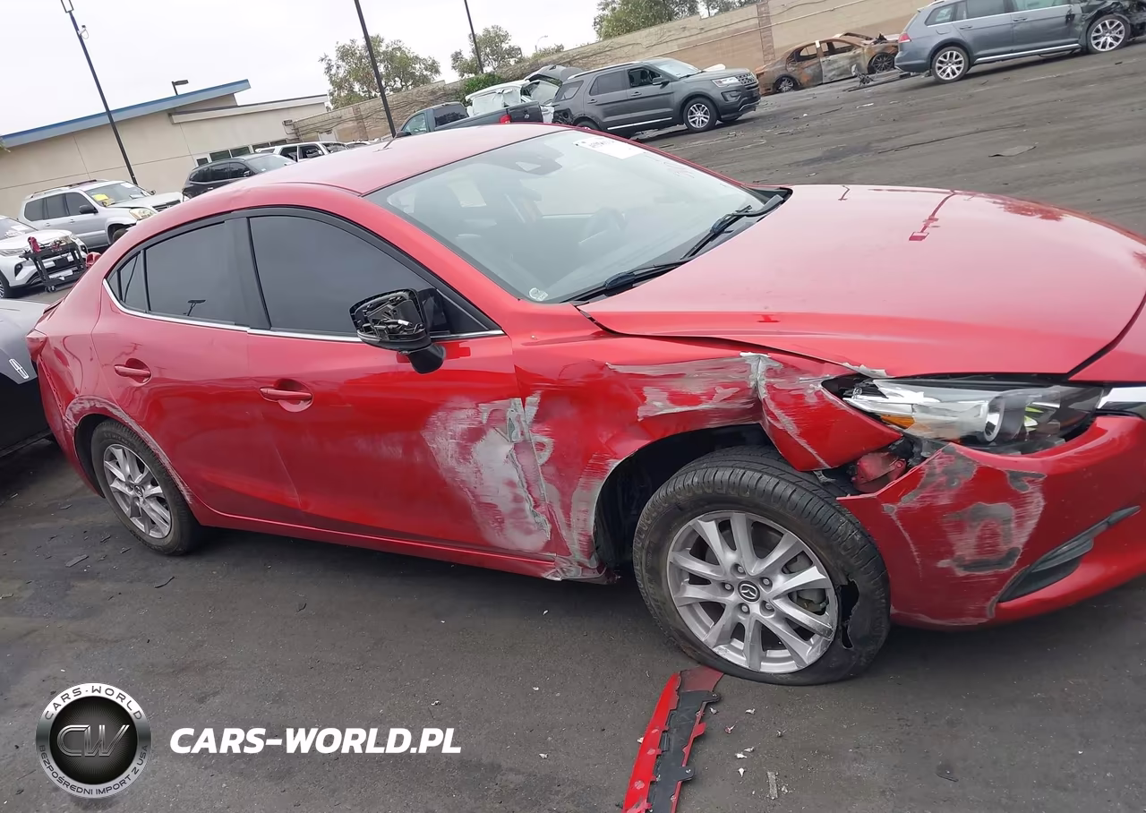 2018 Mazda Mazda3 Sport VIN:3MZBN1U7XJM160695 - 14