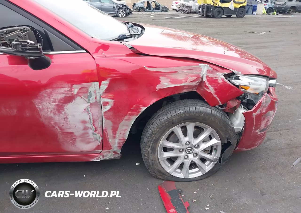 2018 Mazda Mazda3 Sport VIN:3MZBN1U7XJM160695 - 18