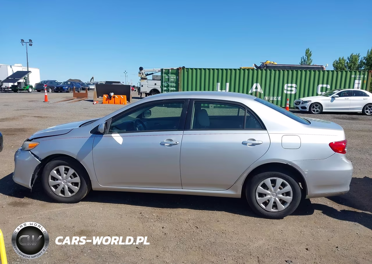 2011 Toyota Corolla Le VIN:JTDBU4EE6BJ095654 - 14