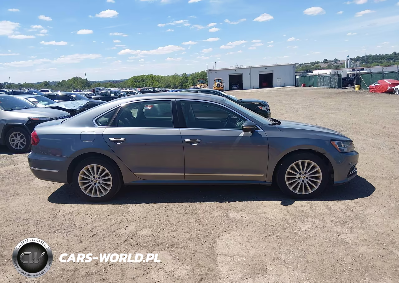 2017 Volkswagen Passat 1.8T Se VIN:1VWBT7A3XHC027697 - 13