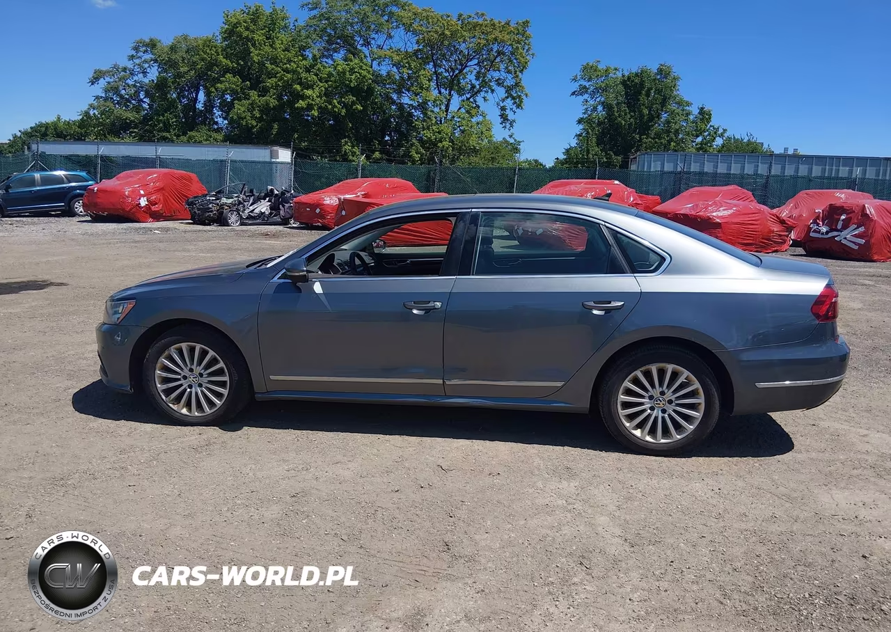 2017 Volkswagen Passat 1.8T Se VIN:1VWBT7A3XHC027697 - 14
