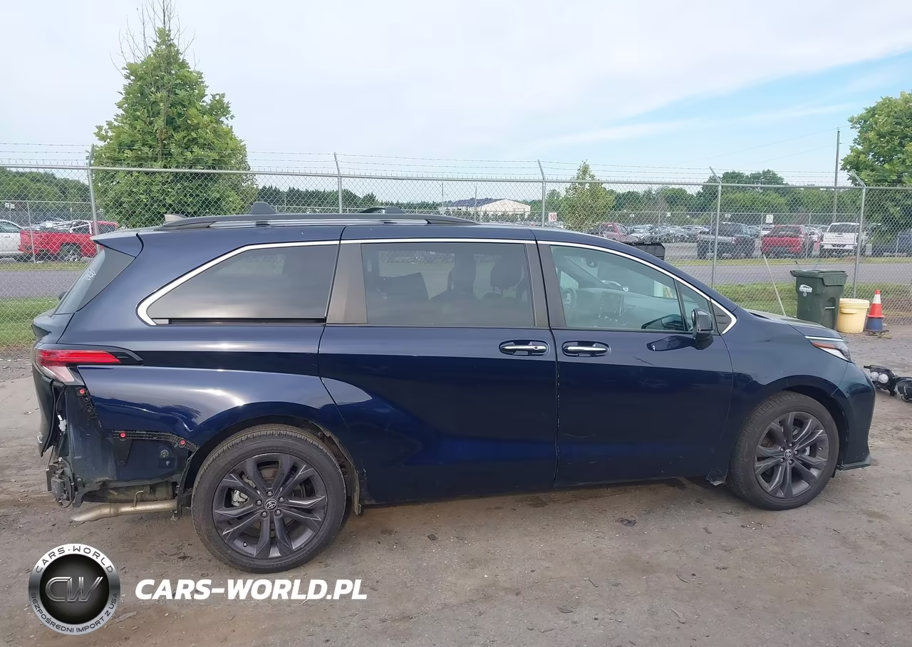 2022 Toyota Sienna Xse VIN:5TDDRKEC6NS079183 - 14