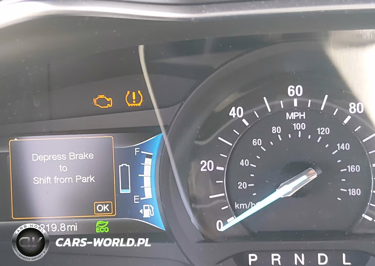 2018 Ford Fusion Hybrid Platinum-Titanium VIN:3FA6P0RU1JR246817 - 7