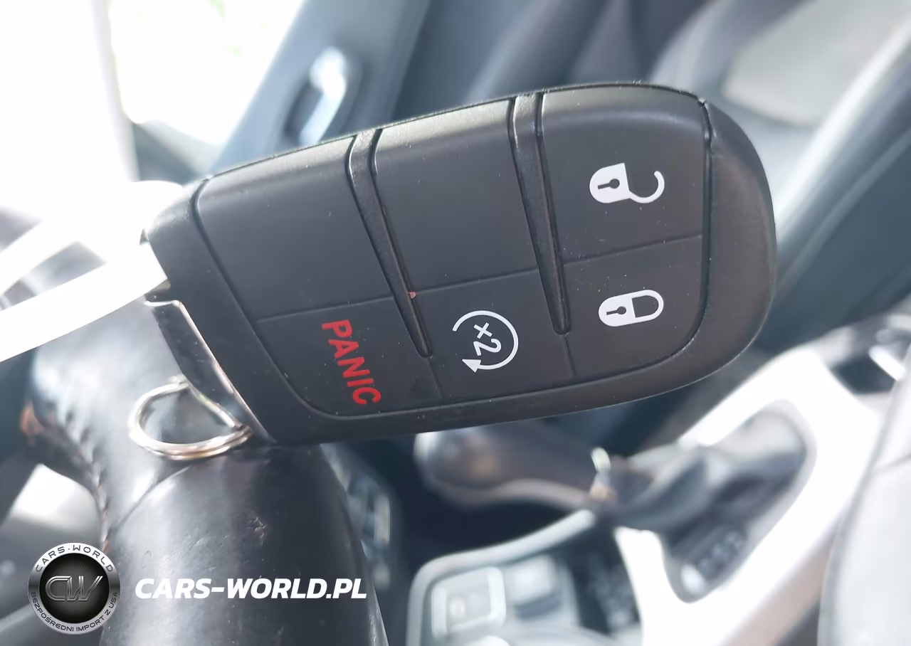 2019 Jeep Compass Latitude 4X4 VIN:3C4NJDBB2KT754631 - 11