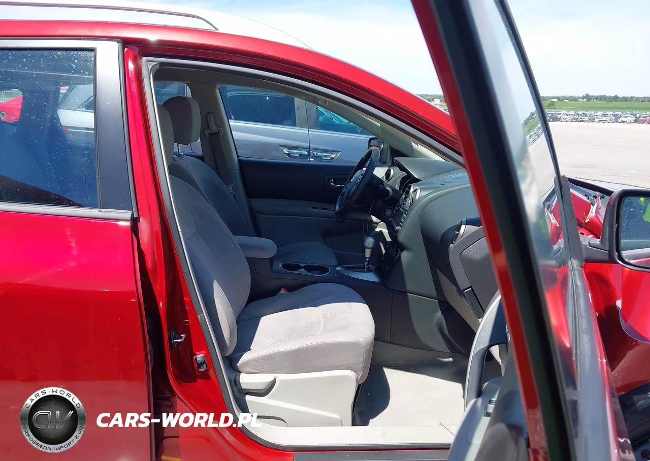 2014 Nissan Rogue Select S VIN:JN8AS5MV0EW716360 - 5
