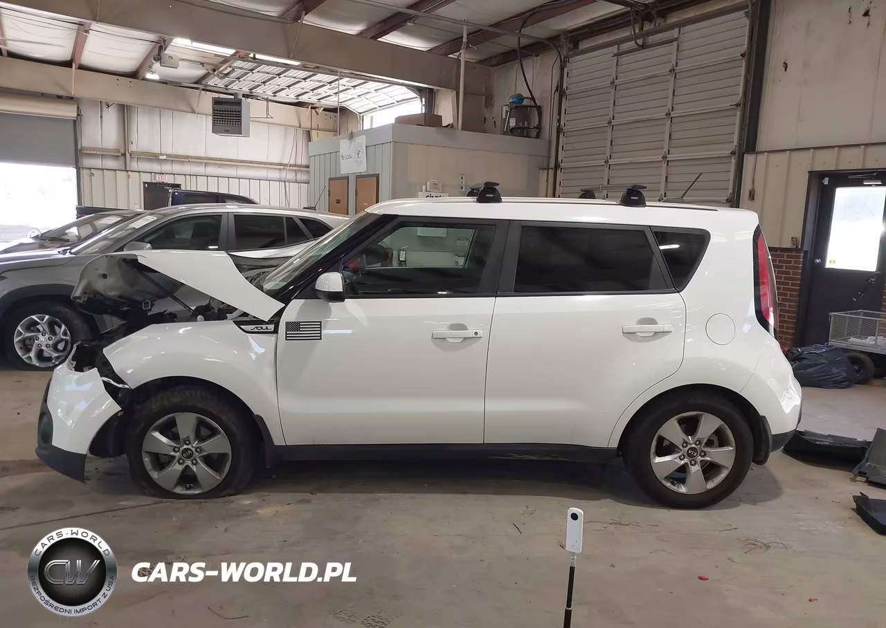 2018 Kia Soul VIN:KNDJN2A2XJ7506929 - 14