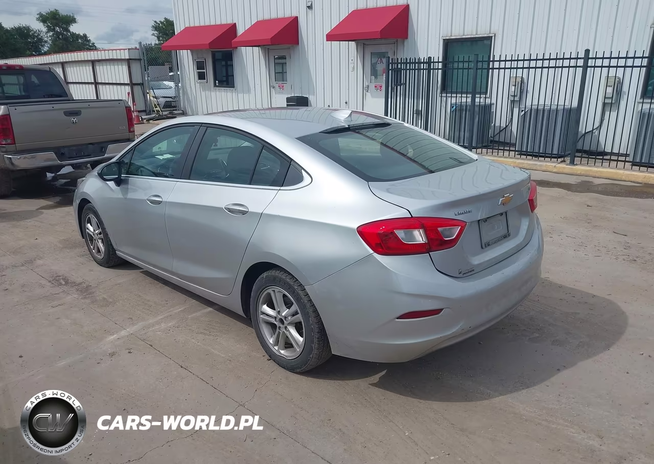 2017 Chevrolet Cruze Lt Auto VIN:1G1BE5SM6H7189112 - 3