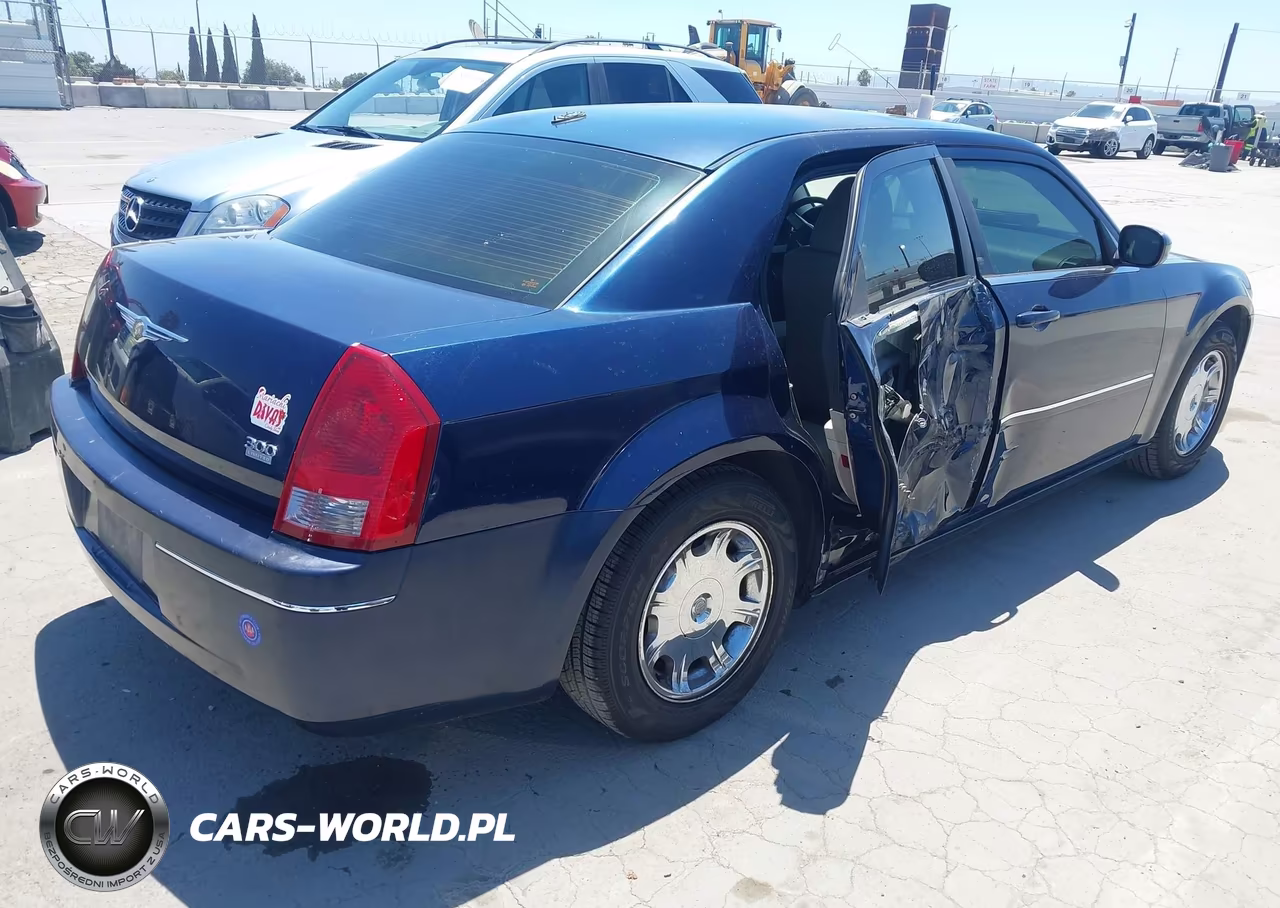 2006 Chrysler 300 Touring VIN:2C3KA53G86H108113 - 4