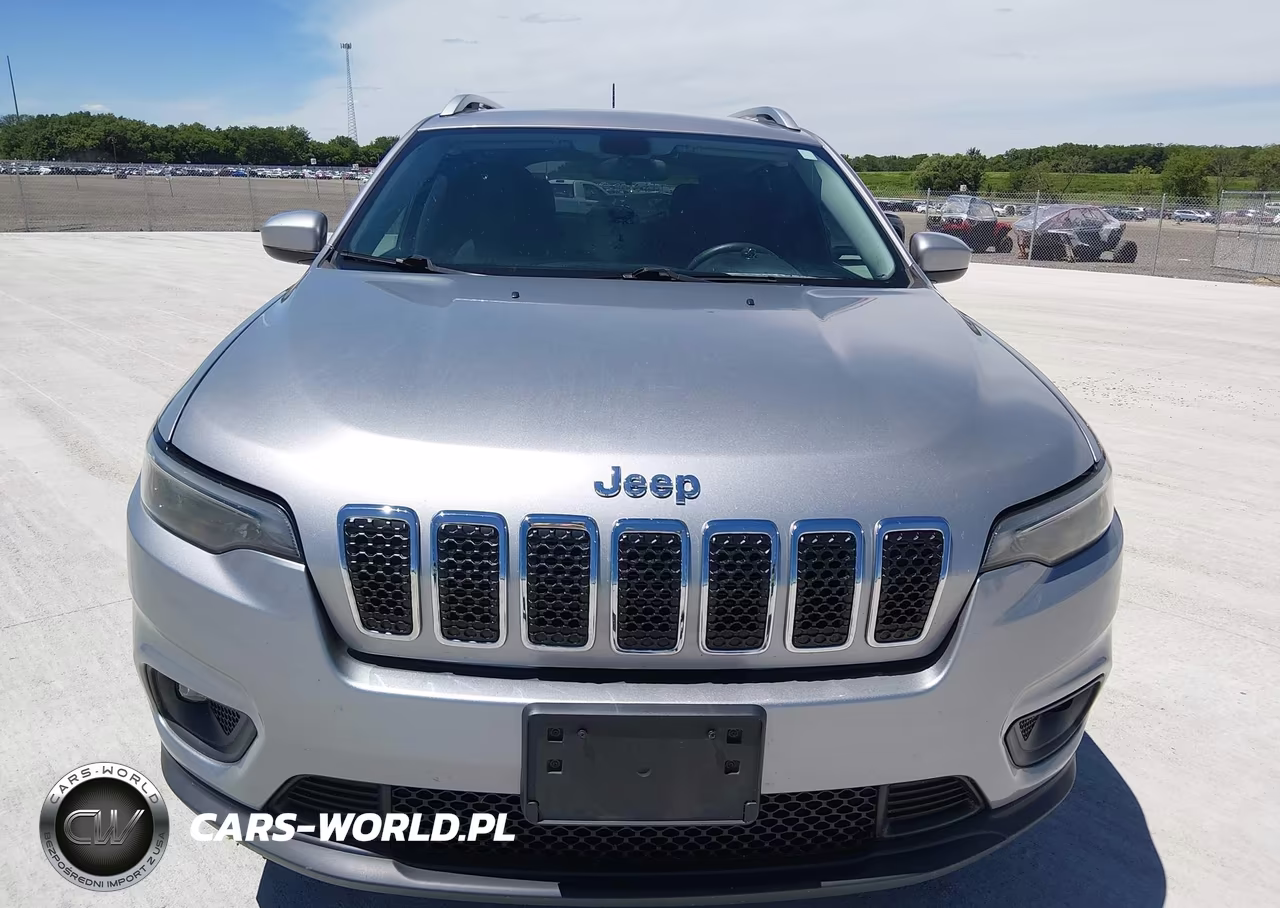 2019 Jeep Cherokee Latitude 4X4 VIN:1C4PJMCB3KD449460 - 13