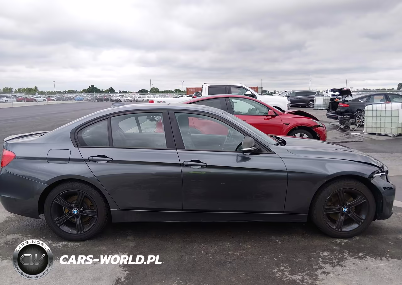 2013 BMW 328I VIN:WBA3A5G56DNP23933 - 13