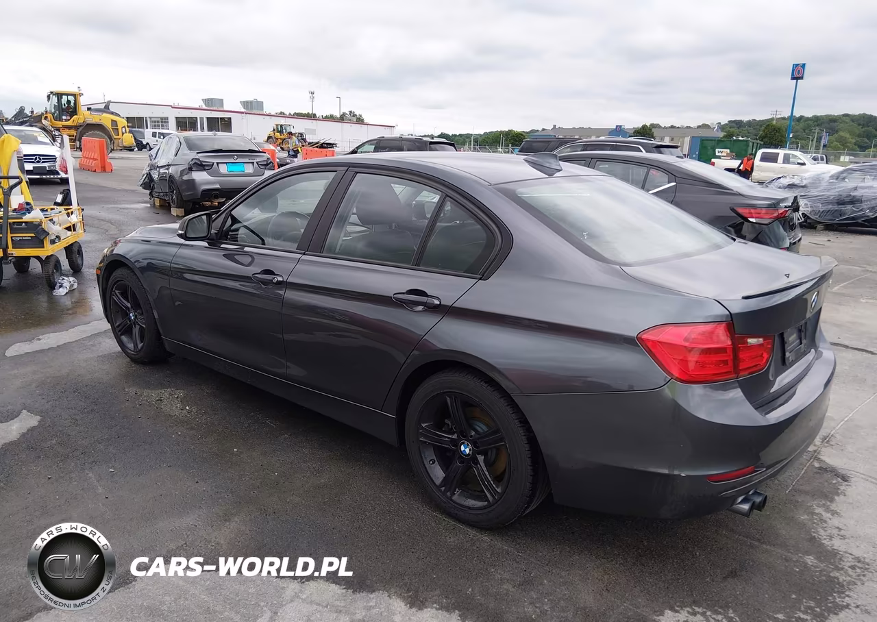 2013 BMW 328I VIN:WBA3A5G56DNP23933 - 3