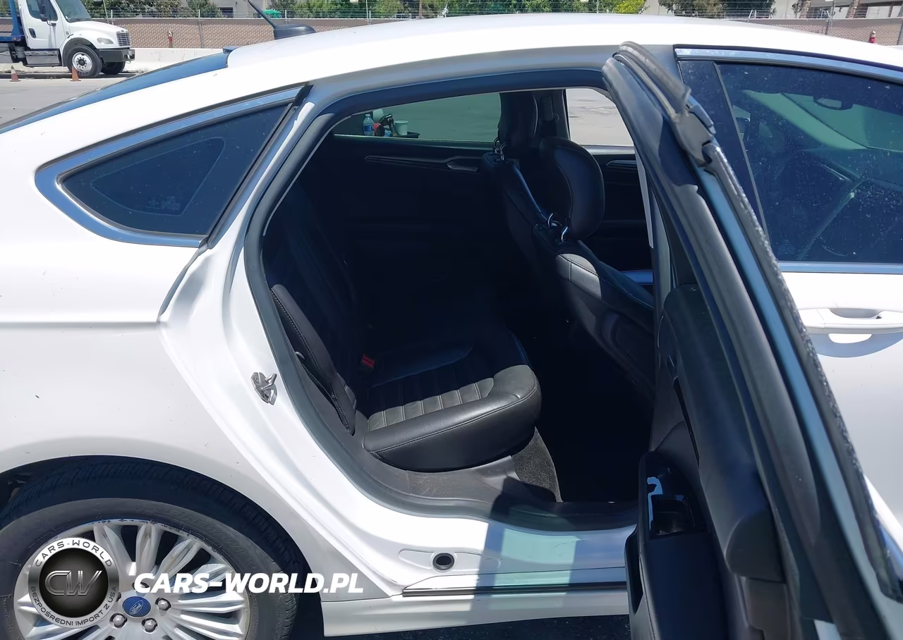 2013 Ford Fusion Hybrid Se VIN:3FA6P0LU2DR371497 - 8