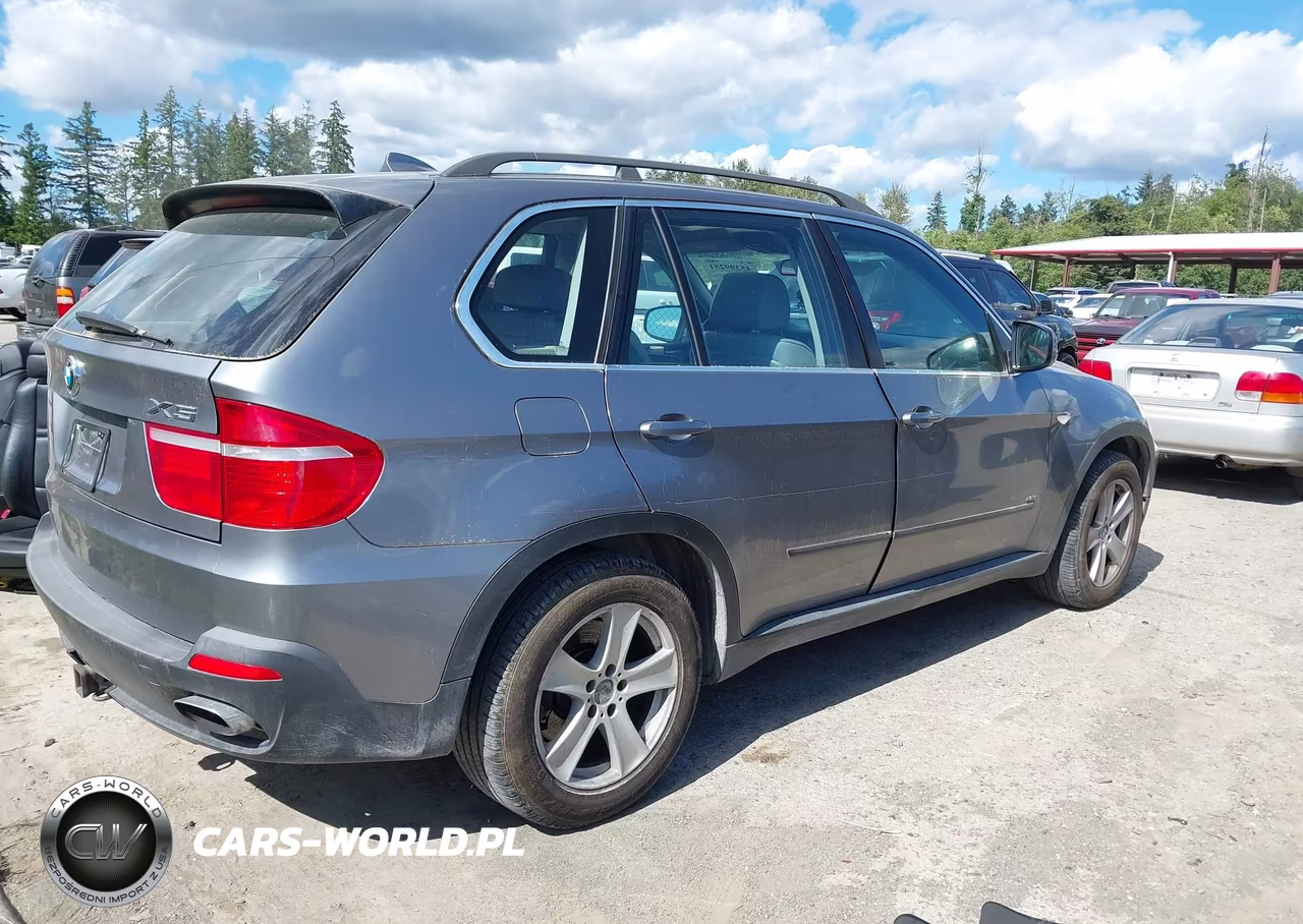 2007 BMW X5 4.8I VIN:4USFE83597LY65568 - 4