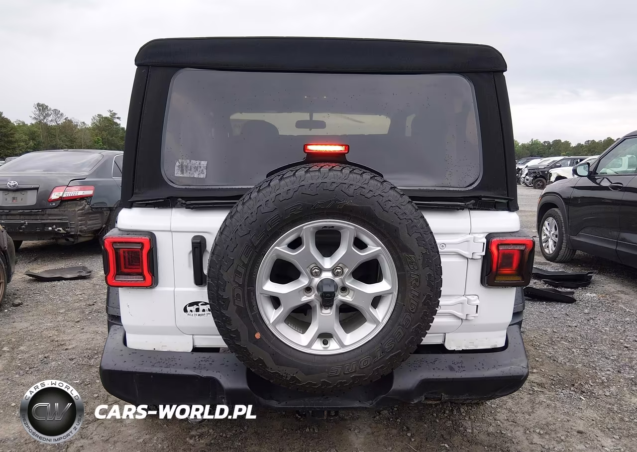 2021 Jeep Wrangler Islander 4X4 VIN:1C4GJXAN9MW697671 - 16