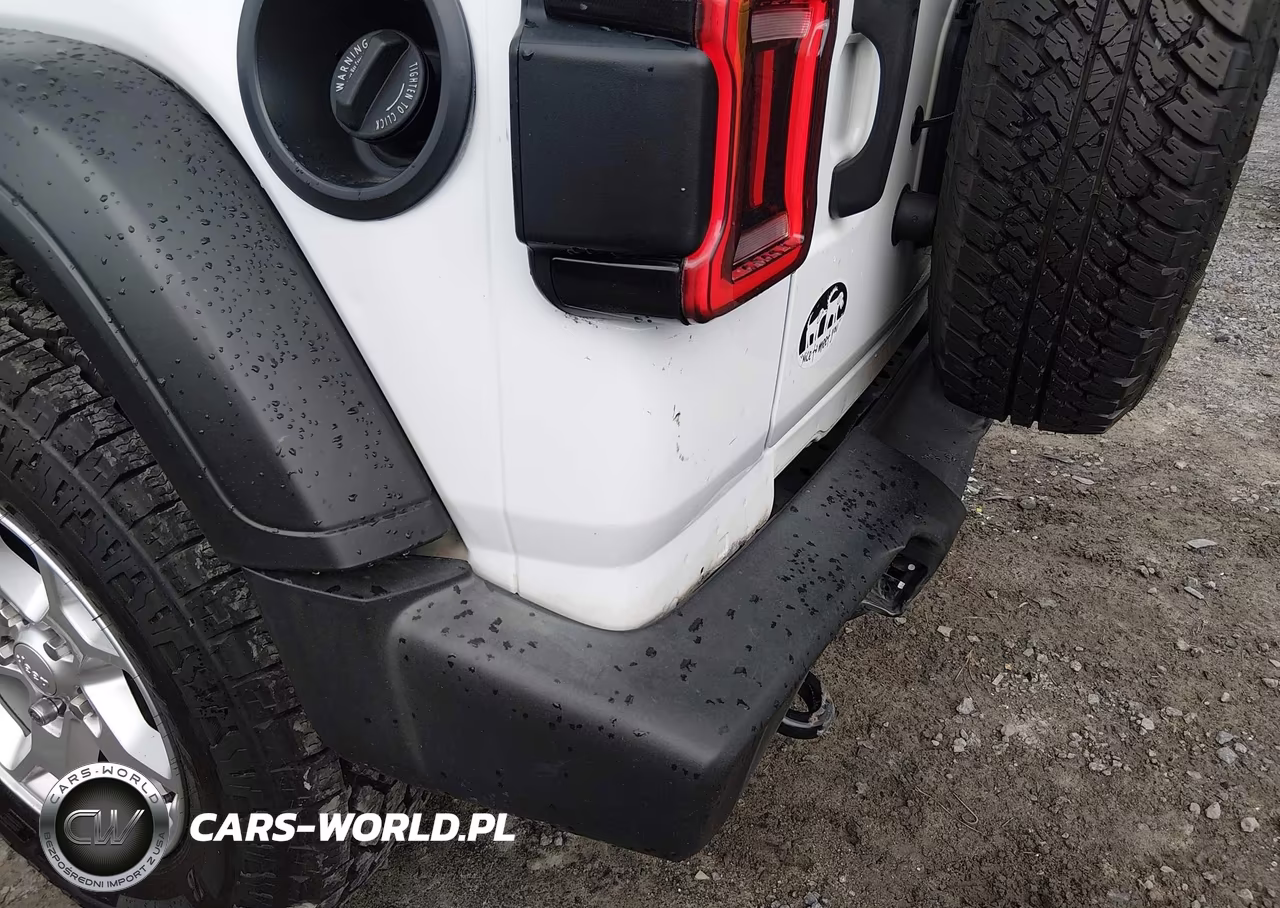 2021 Jeep Wrangler Islander 4X4 VIN:1C4GJXAN9MW697671 - 6