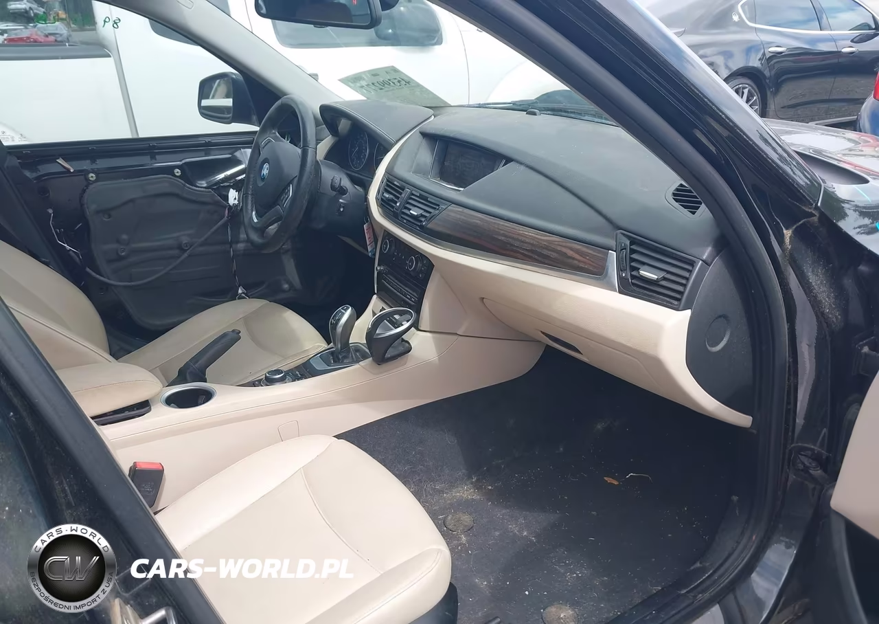 2015 BMW X1 Sdrive28I VIN:WBAVM1C59FV317209 - 5