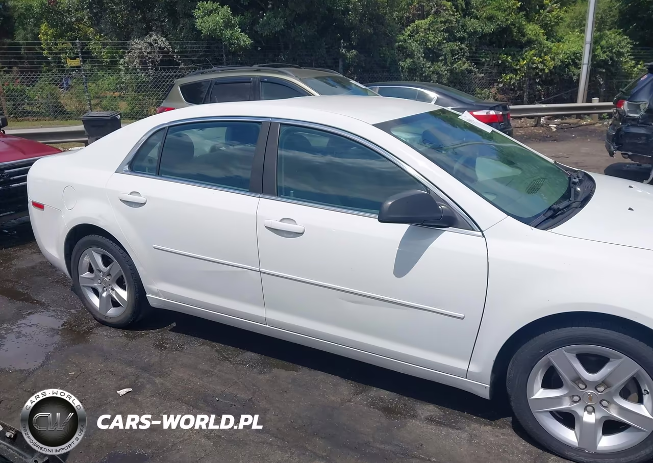2011 Chevrolet Malibu Ls VIN:1G1ZB5E18BF376597 - 13