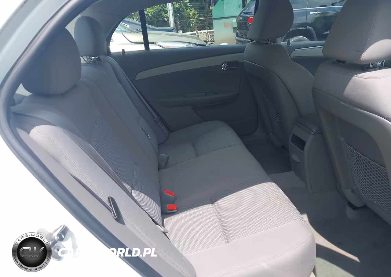 2011 Chevrolet Malibu Ls VIN:1G1ZB5E18BF376597 - 8