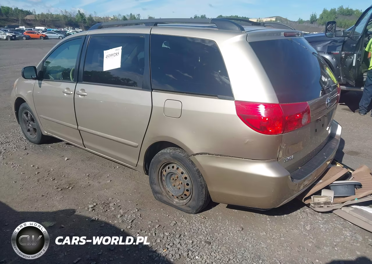 2009 Toyota Sienna Le VIN:5TDZK23C89S269229 - 3