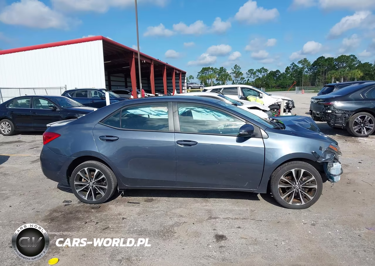 2018 Toyota Corolla Se VIN:2T1BURHE5JC097303 - 14