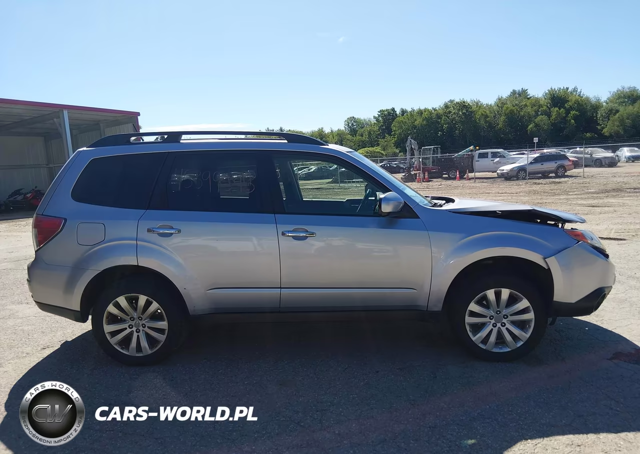 2012 Subaru Forester 2.5X Premium VIN:JF2SHADC8CH450627 - 13