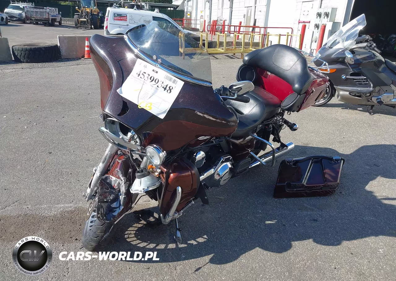 2011 Harley-Davidson Flhtk VIN:1HD1KEM11BB605228 - 2