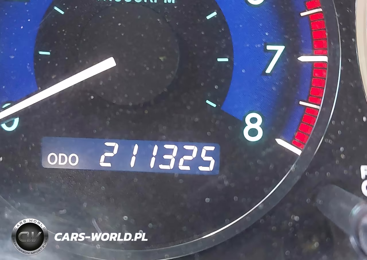 2010 Toyota Sienna Xle VIN:5TDYK4CC7AS339590 - 15