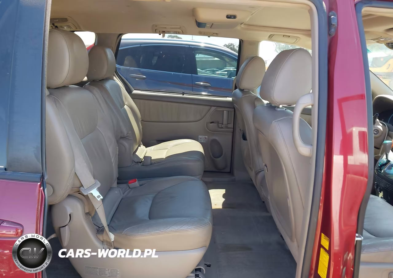 2010 Toyota Sienna Xle VIN:5TDYK4CC7AS339590 - 8