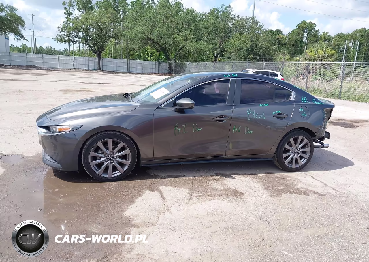2020 Mazda Mazda3 Select Package VIN:3MZBPACLXLM134996 - 15